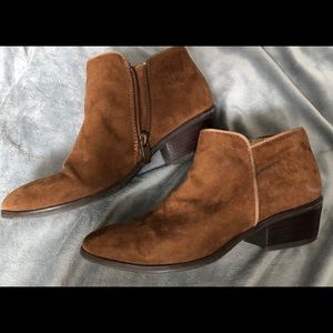 Brown Booties | xappeal